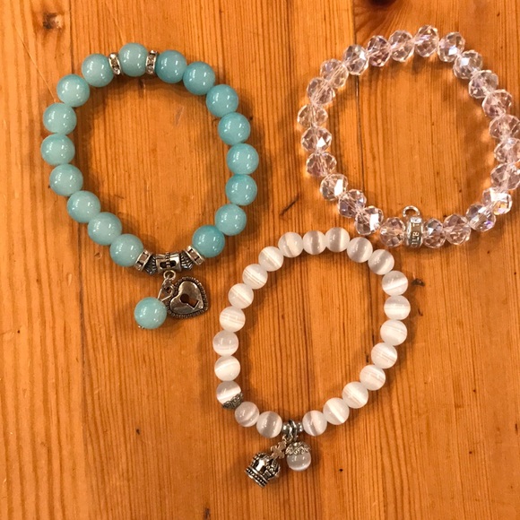 unknown Jewelry - A Trio of Pretty Bracelets!